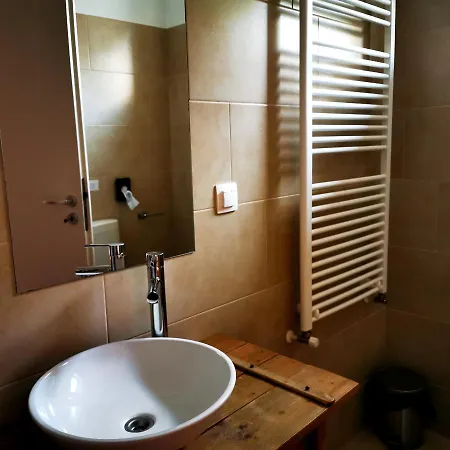 Vezér Panzió Szabolcs