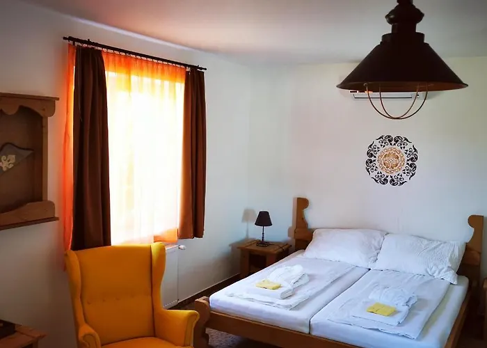Vezer Panzio B&B 3*