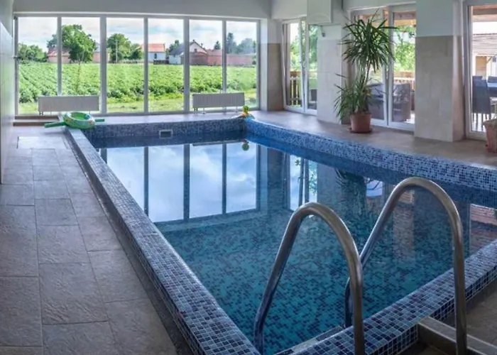 Vezer Panzio Frühstückspension