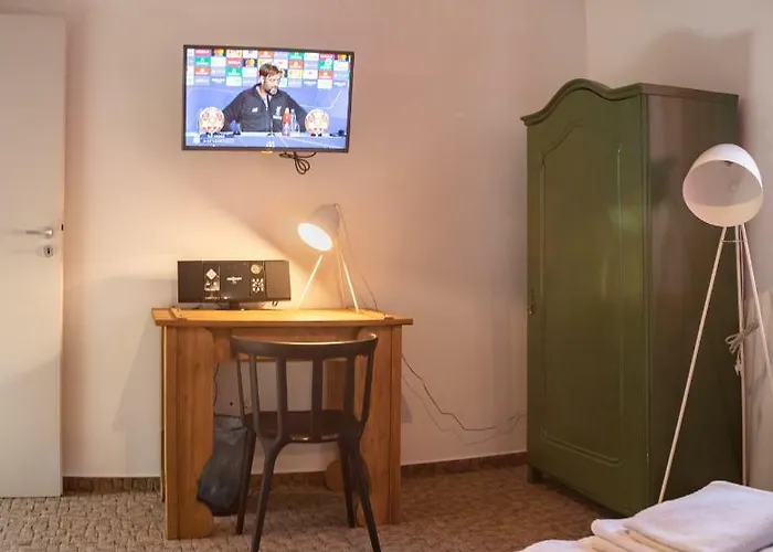 Vezer Panzio B&B